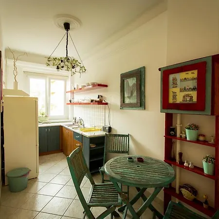 Apartman Cosy Art Flat 2 *