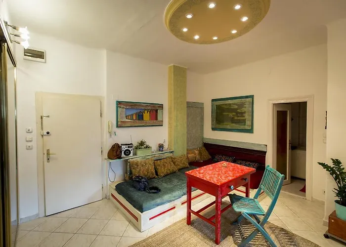 شقة Cosy Art Flat 2 بودابست
