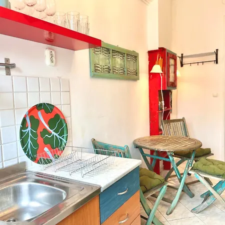 Cosy Art Flat 2 * Будапешт